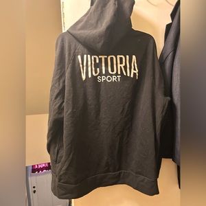 Victoria sport XL zipper hoodie